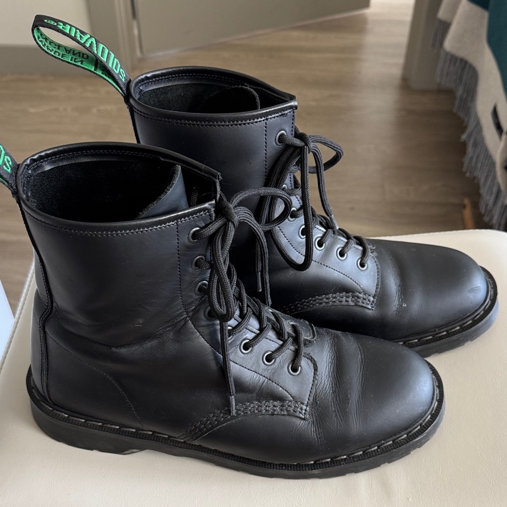 Black Matte 8 Eye Derby Boot